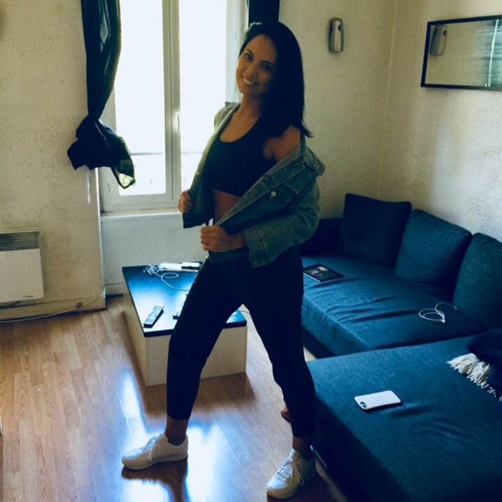 Meet your Posher, Kelly